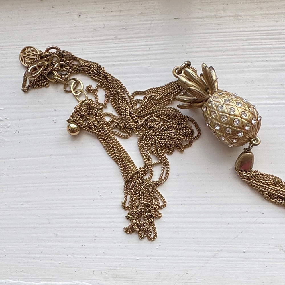 Golden Pineapple Pendant Necklace
